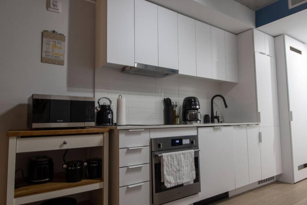 Bel Appartement Au Centre-Ville מונטריאול מראה חיצוני תמונה